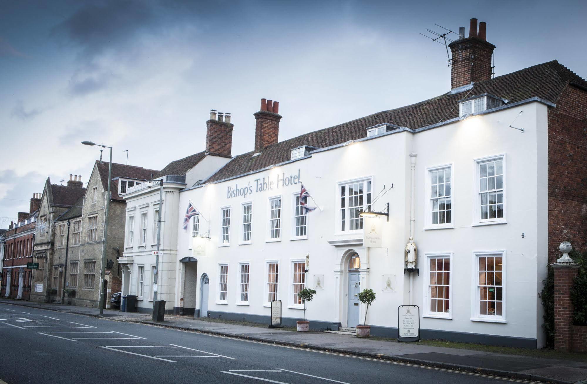The Bishops Table Hotel Farnham  Exterior photo